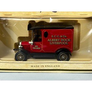 LLEDO 1/64 Diecast 1920 Ford Model T Van Truck Albert Dock liverpool England